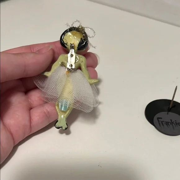 Bride of Frankenstein Pin with display stand
